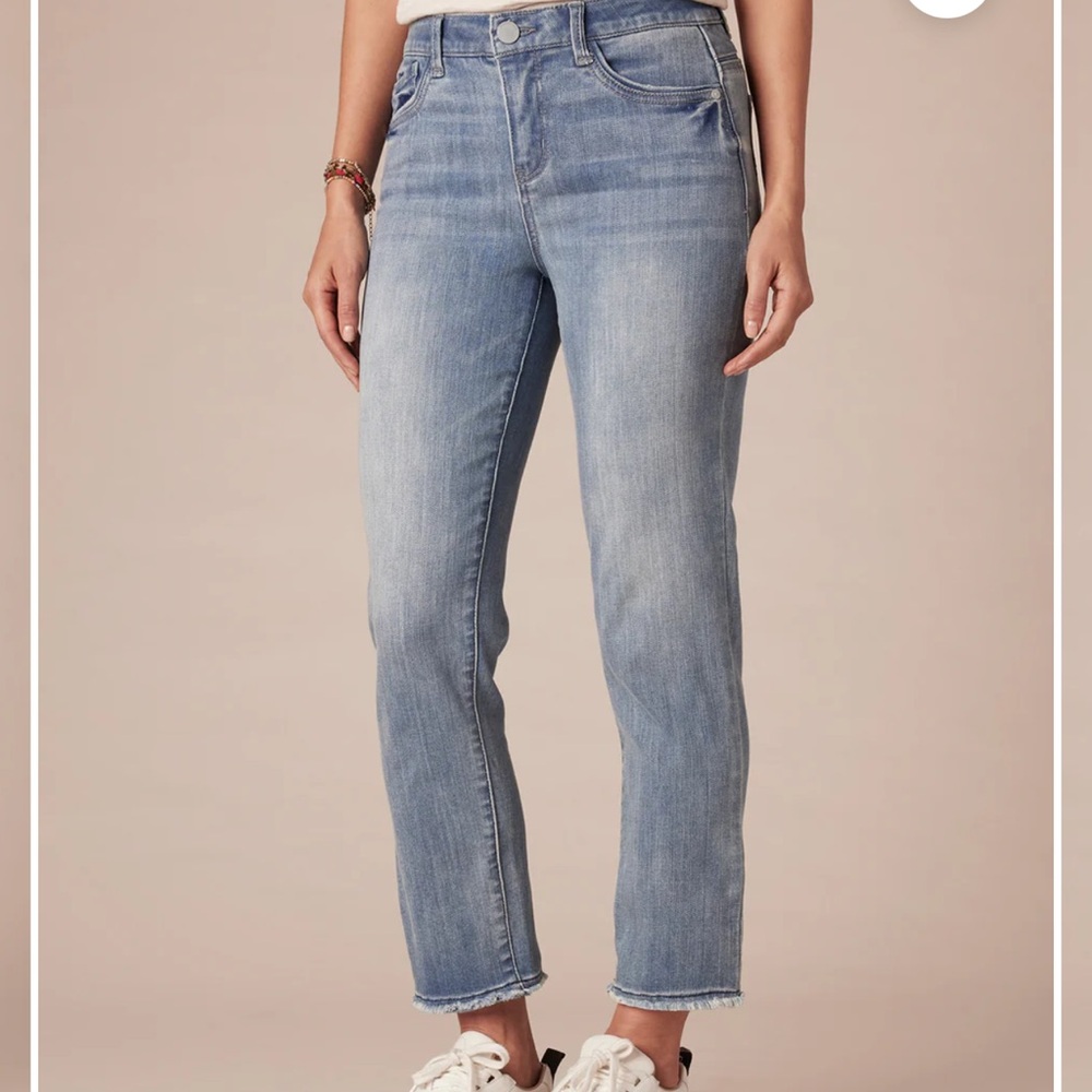 “Ab” solution Slim Straight Jean with Cascading “D” Back Pocket
